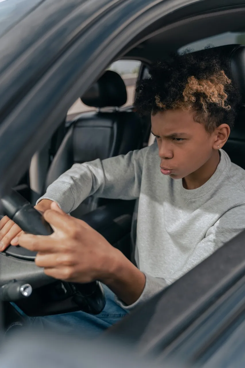 yu drive fahrschule, Führerschein, Führerscheinklassen, Fuhrpark, Theorieunterricht, PKW, Motorrad, Anhänger