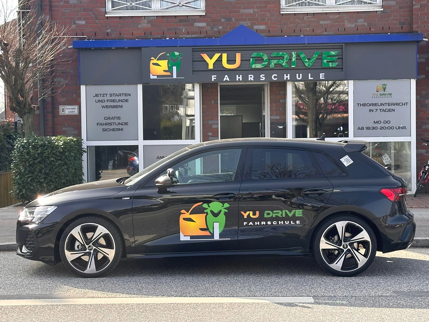 yu drive fahrschule, Führerschein, Führerscheinklassen, Fuhrpark, Theorieunterricht, PKW, Motorrad, Anhänger