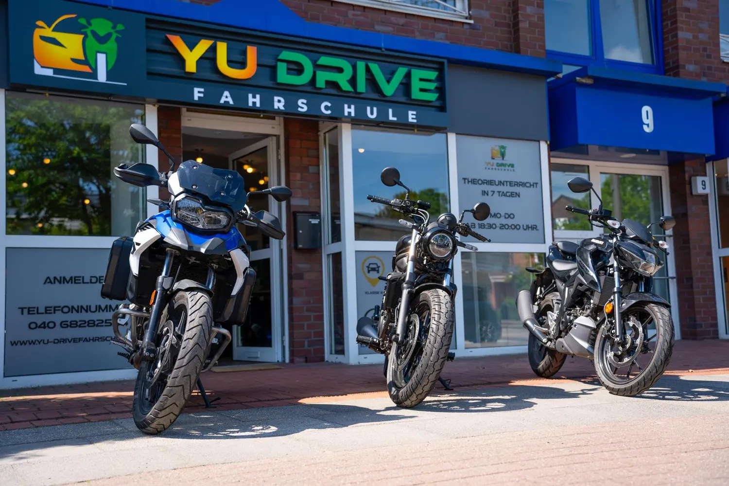 yu drive fahrschule, Führerschein, Führerscheinklassen, Fuhrpark, Theorieunterricht, PKW, Motorrad, Anhänger